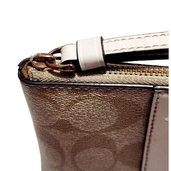 Coach Corner Zip Signature Women's Wallet Khaki Brown Tan Stripe - Picture 8 of 9